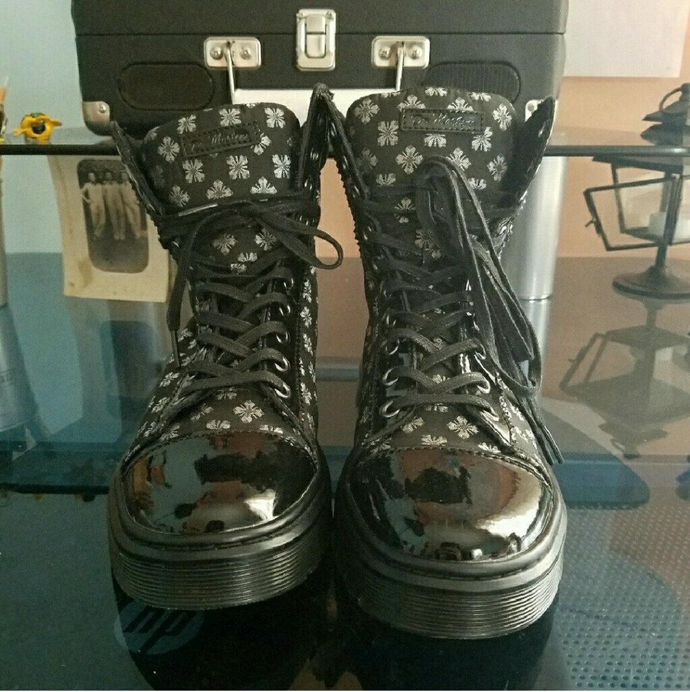 Dr. Martens High-Tops